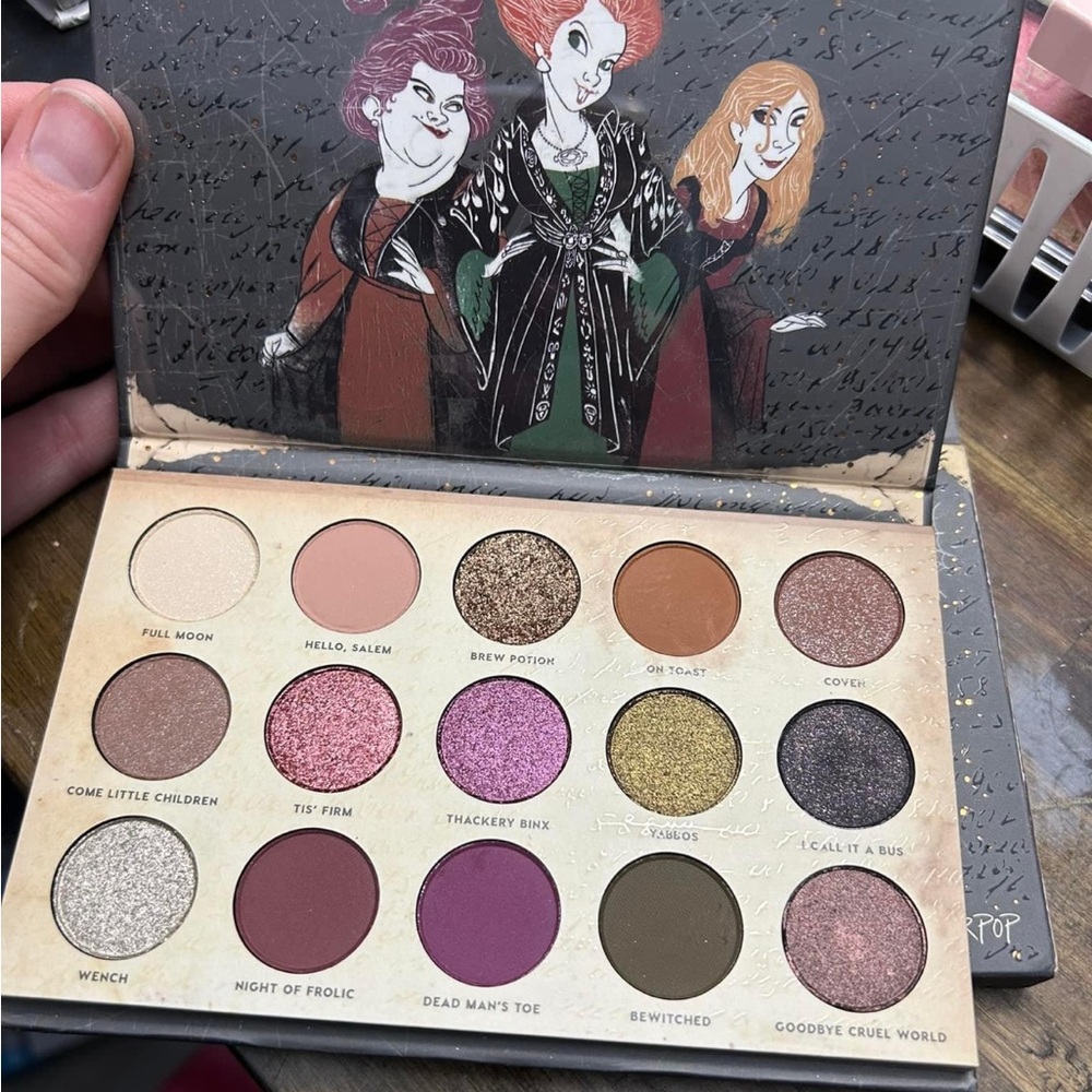 Colour Pop Hocus Pocus Palette